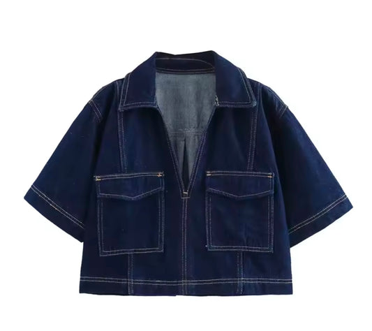 Denim cropped pocket shirt set.